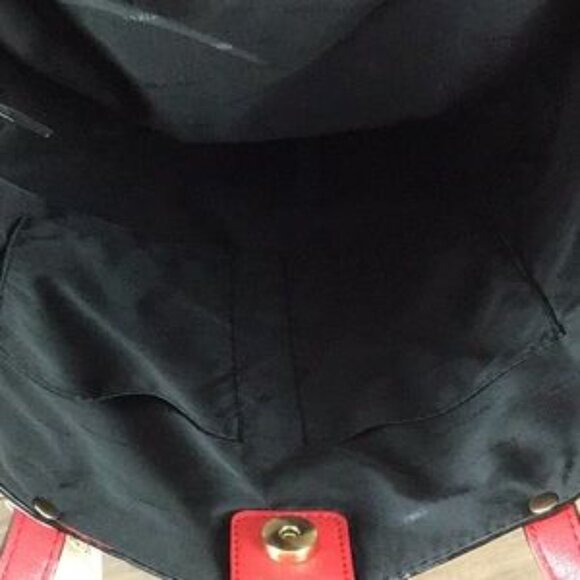 Reaction Kenneth Cole Red Tote Bag - Picture 5 of 7